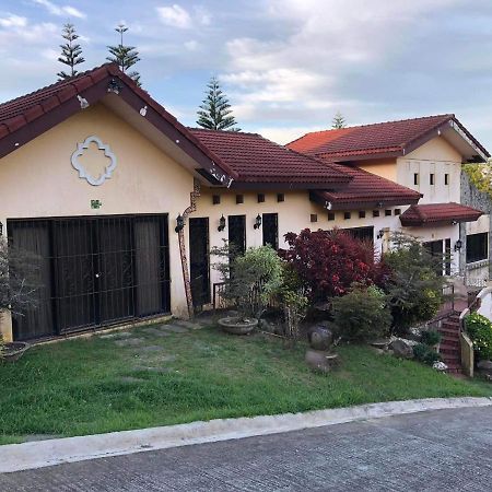 Tagaytay Bnr Guesthouse 4Br With Balcony 12-14 Guest Tagaytay City Eksteriør billede