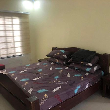 Tagaytay Bnr Guesthouse 4Br With Balcony 12-14 Guest Tagaytay City Eksteriør billede