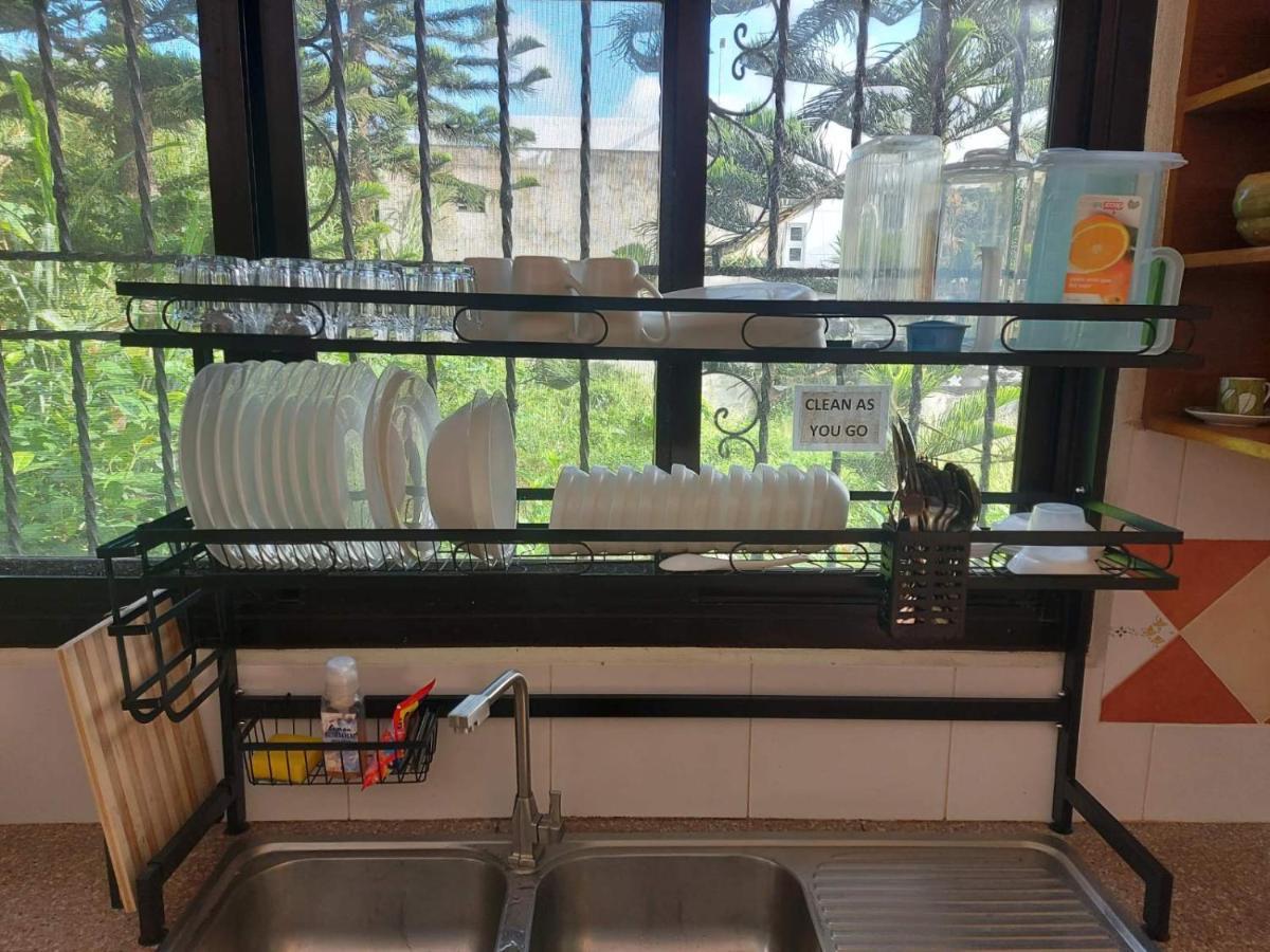 Tagaytay Bnr Guesthouse 4Br With Balcony 12-14 Guest Tagaytay City Eksteriør billede